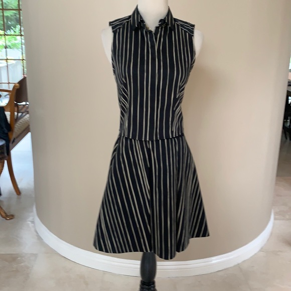 Alice + Olivia 2 Piece Dress. (Skirt + Blouse). 4 - Picture 1 of 10
